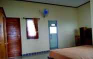 Kamar Tidur 7 Rest Area 88 Guest House