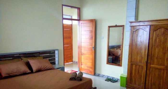 Kamar Tidur Rest Area 88 Guest House