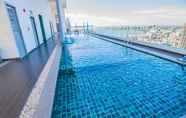 Swimming Pool 6 Vision Pratumnak by Pattaya Sunny Rentals