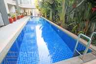 Kolam Renang The Place Pratumnak by Pattaya Sunny Rentals