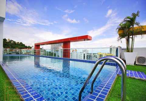 Swimming Pool Art On The Hill by Pattaya Sunny Rentals