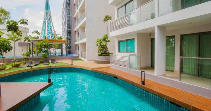 Kolam Renang Laguna Beach Resort 1 by Pattaya Sunny Rentals