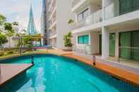 Kolam Renang Laguna Beach Resort 1 by Pattaya Sunny Rentals