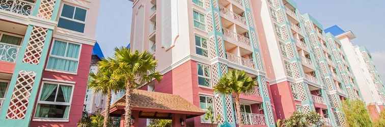 Lobi Grand Caribbean by Pattaya Sunny Rentals