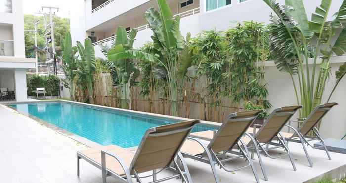 สระว่ายน้ำ The Place by Pattaya Rental Apartment