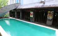 Swimming Pool 7 Capital O 2533 Shita Bali Hotel