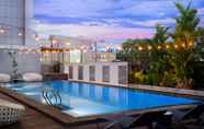 Swimming Pool 3 GRAMM HOTEL by Ambarrukmo