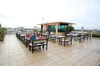 Bar, Cafe and Lounge Crystal Lodge Kota Bharu