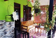 Lobby Three Bedroom (back) at Villa Trunojoyo 50