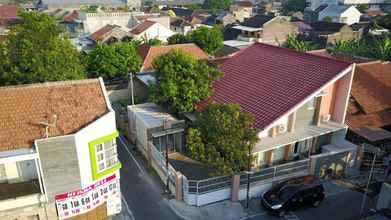 Bangunan 4 Cozy House at Omah Begalon near Museum Keraton