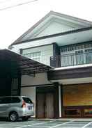 EXTERIOR_BUILDING Happy House Bandung