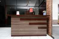 Lobby Super OYO 1251 Residence 8