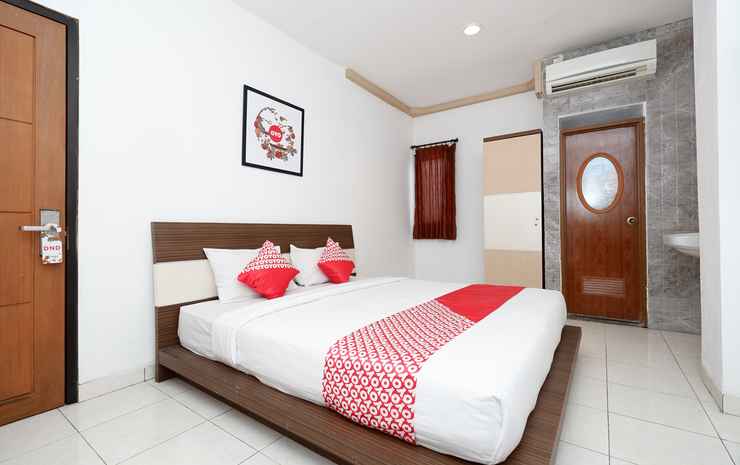 Super OYO 1251 Residence 8 Semarang - Deluxe Double