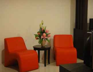 Lobi 2 Twin Hotel