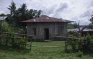 Exterior 7 Homestay Mbeliling Tado