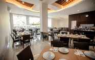 ร้านอาหาร 6 Whiz Prime Hotel Sudirman Makassar