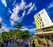 Exterior 2 Whiz Prime Hotel Sudirman Makassar