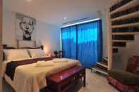 Bedroom Coral Beach Hillside B2