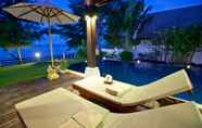 Hồ bơi 5 Villa Emerald Beach