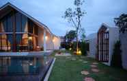 Lobi 2 Proud Villa Huahin Resort