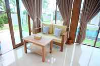 ห้องนอน Proud Villa Huahin Resort