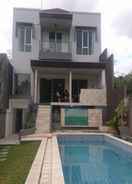 EXTERIOR_BUILDING Villa Gunung Catur