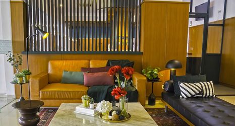 Lobby 2 Geary Hotel Bandung