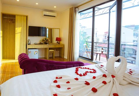 Phòng ngủ Royal Hotel Hanoi