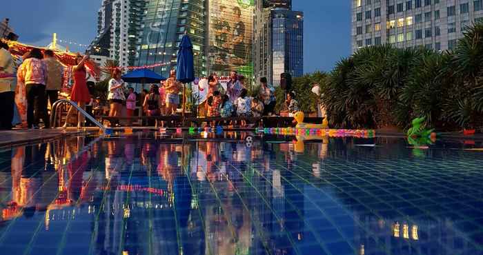 ภายนอกอาคาร Park Plaza Sukhumvit Bangkok  