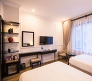 Phòng ngủ 4 Dinh Elegant Hanoi Hotel