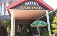 Bên ngoài 2 Tan Phu Hotel Kon Tum
