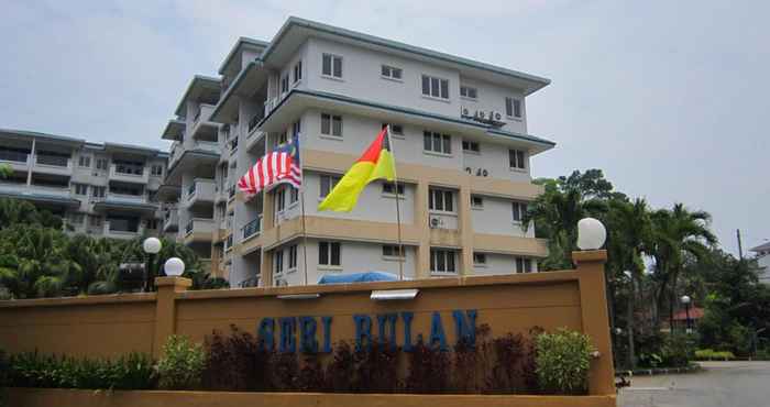 Bên ngoài Seri Bulan Condominium