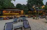 บาร์ คาเฟ่ และเลานจ์ 4 Siam Beach Resort, Koh Kood