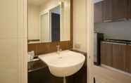 Toilet Kamar 6 The Nice Condotel by Pro-Phuket