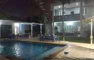 Kolam Renang 4 Alamar Hills Pool Villa & Hot Spring