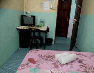 Kamar Tidur 2 Jaya Lodging House