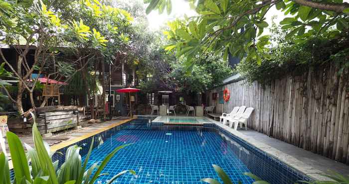 Swimming Pool Good Morning Chiang Mai Tropical Inn