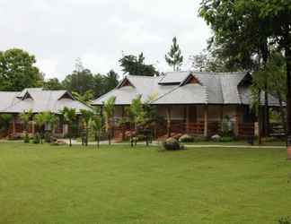 Exterior 2 Chiangkham Luang Resort