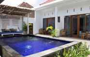 Kolam Renang 4 Dimi House