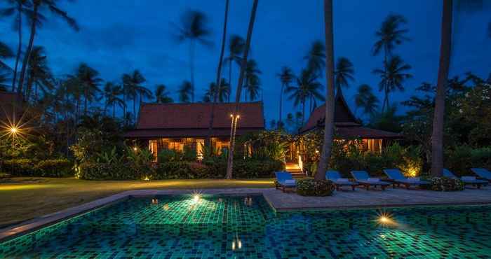 Swimming Pool Sairee Resort