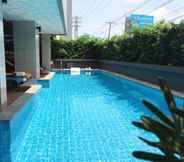 Swimming Pool 5 Alt Hotel Nana by UHG