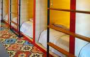 Bilik Tidur 2 Borough Capsule Hostel Bali