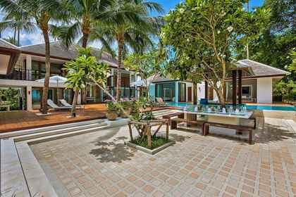 Ban Suriya - Lipa Noi Beachfront Villa in Koh Samui, Thailand.