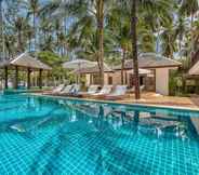 สระว่ายน้ำ 3 Baan Suriya Resort