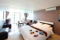 Kamar Tidur Enjoy Beach Hotel