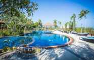 Swimming Pool 3 Chalong Chalet Resort 