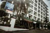 Bangunan Maneerote Hotel