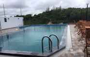 Swimming Pool 4 Levan Hotel