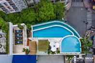 Swimming Pool A&Em Saigon Hotel