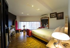 寝室 7 The White Hotel 8A Thai Van Lung